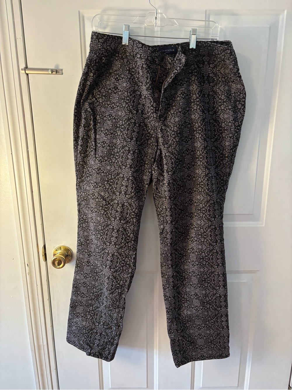 Charter Club Women’s Black Micro-Pattern Chinos Jean style
